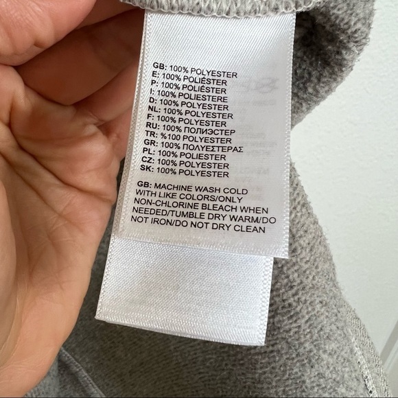 North Face- Women’s Knit Stitch Fleece Pullover- SM - Picture 5 of 9